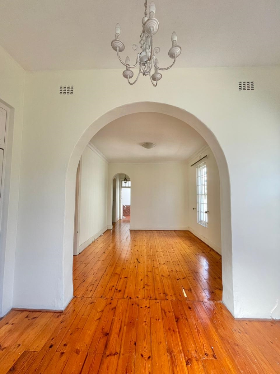 2 Bedroom Property for Sale in Essenwood KwaZulu-Natal