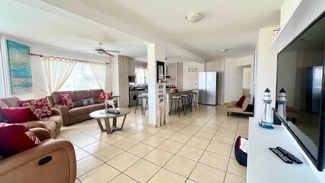 3 Bedroom Property for Sale in Uvongo KwaZulu-Natal