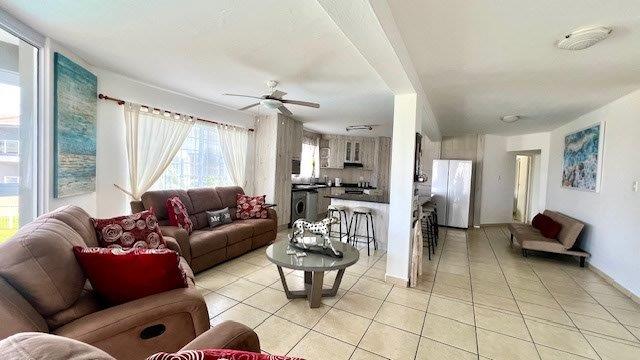 3 Bedroom Property for Sale in Uvongo KwaZulu-Natal