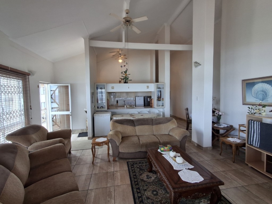 3 Bedroom Property for Sale in Uvongo KwaZulu-Natal