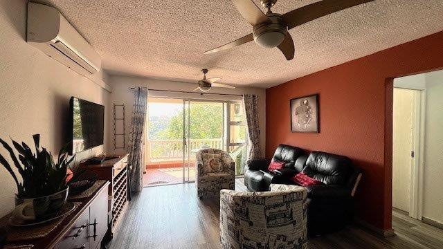 2 Bedroom Property for Sale in Uvongo KwaZulu-Natal