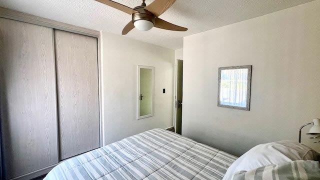 2 Bedroom Property for Sale in Uvongo KwaZulu-Natal