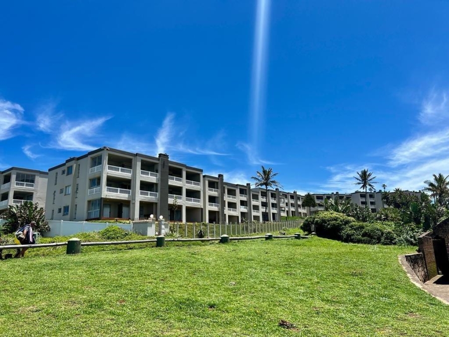 2 Bedroom Property for Sale in Uvongo KwaZulu-Natal