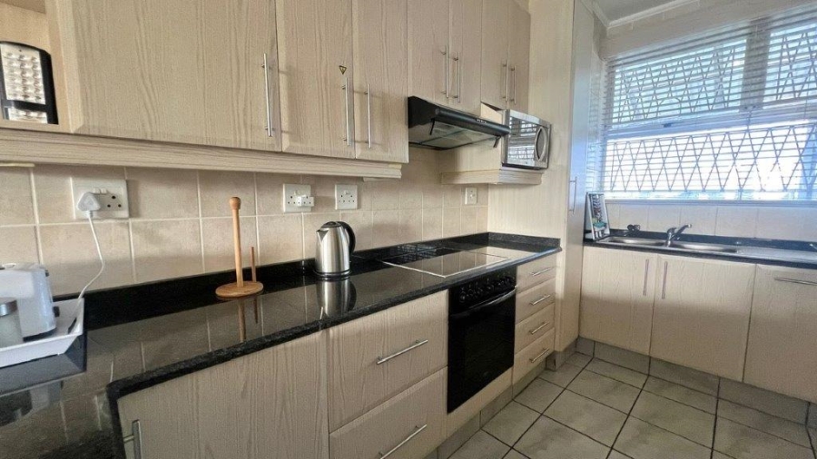2 Bedroom Property for Sale in Uvongo KwaZulu-Natal