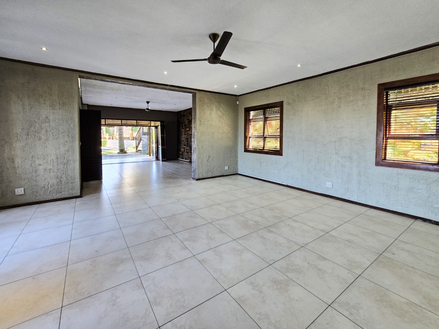 4 Bedroom Property for Sale in Shelly Beach KwaZulu-Natal