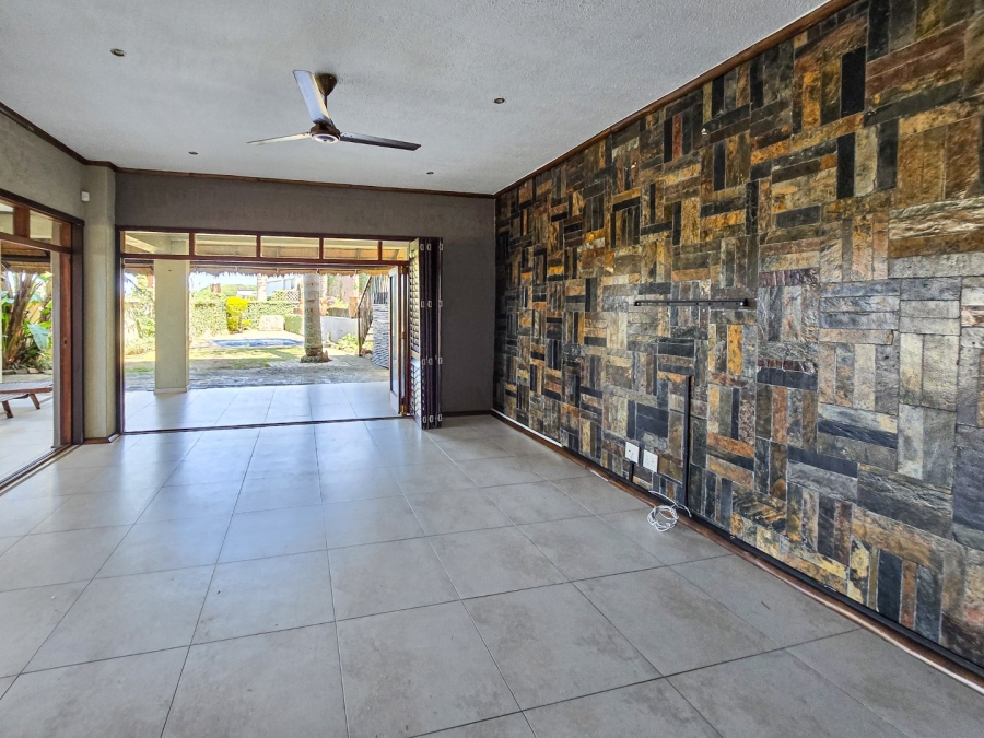 4 Bedroom Property for Sale in Shelly Beach KwaZulu-Natal