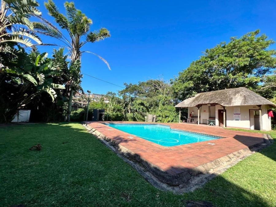 2 Bedroom Property for Sale in Uvongo KwaZulu-Natal