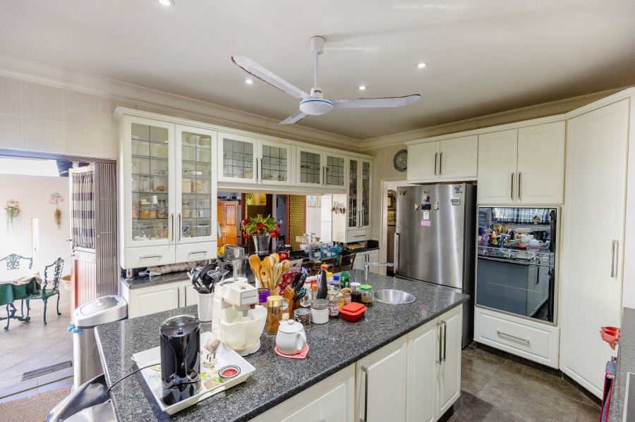 4 Bedroom Property for Sale in Margate KwaZulu-Natal