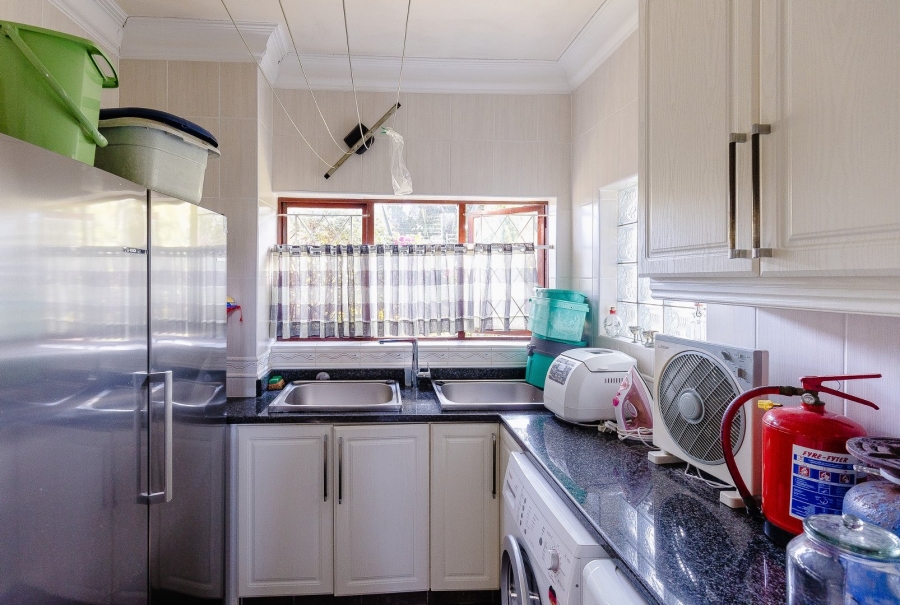 4 Bedroom Property for Sale in Margate KwaZulu-Natal