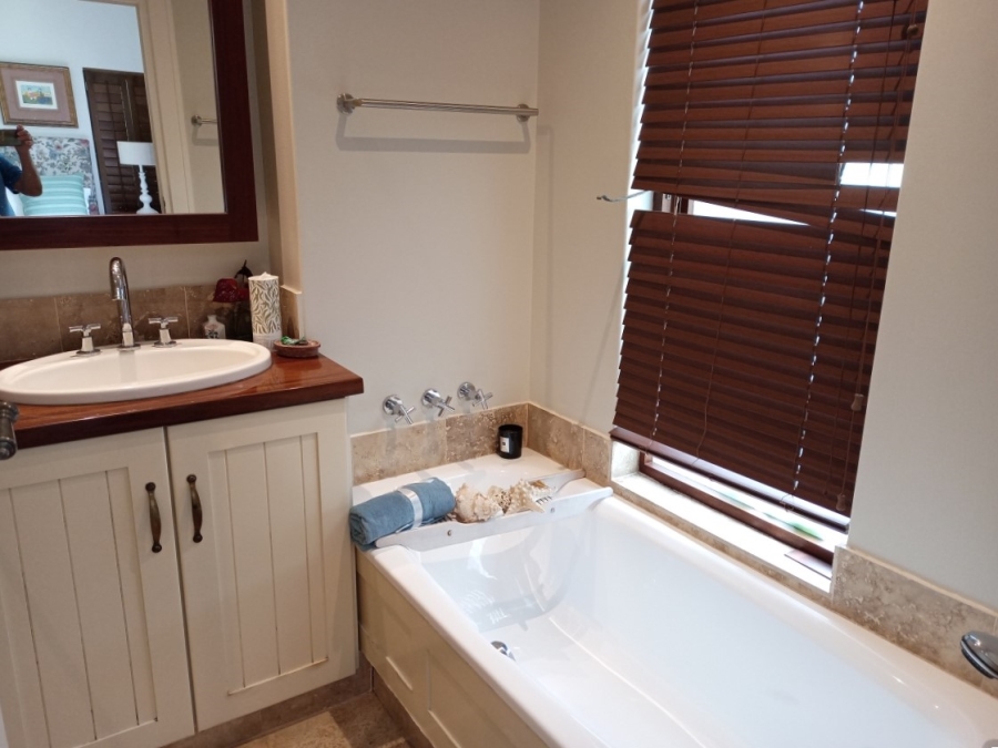 4 Bedroom Property for Sale in Southbroom KwaZulu-Natal