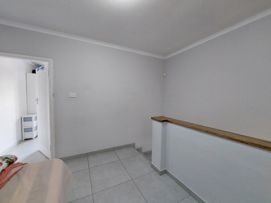 To Let 3 Bedroom Property for Rent in Blythedale KwaZulu-Natal