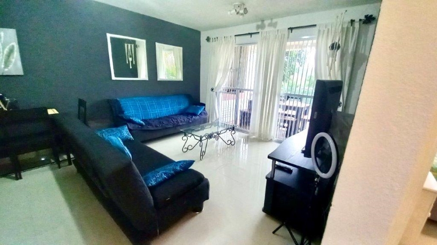 2 Bedroom Property for Sale in Uvongo KwaZulu-Natal