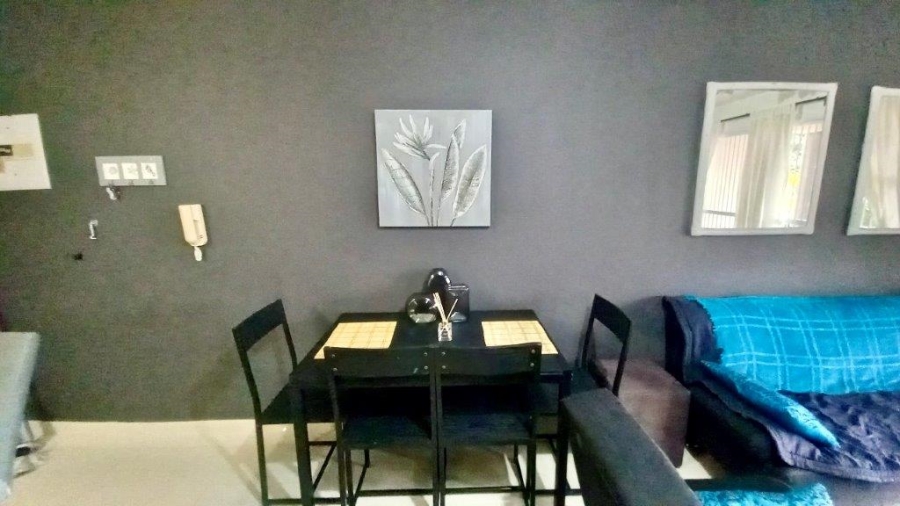 2 Bedroom Property for Sale in Uvongo KwaZulu-Natal