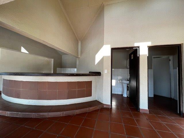 2 Bedroom Property for Sale in Uvongo KwaZulu-Natal