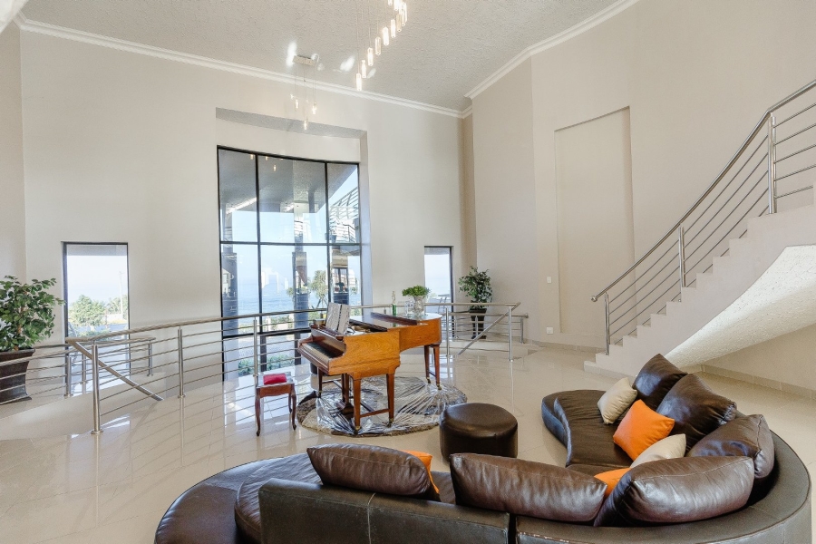 6 Bedroom Property for Sale in Oslo Beach KwaZulu-Natal