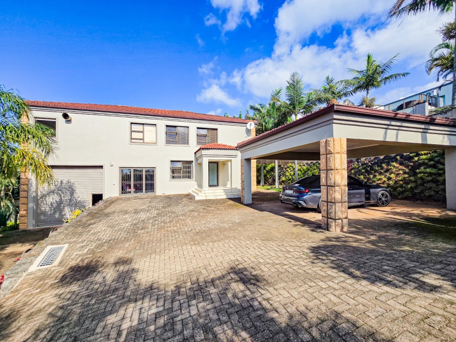 5 Bedroom Property for Sale in Shelly Beach KwaZulu-Natal