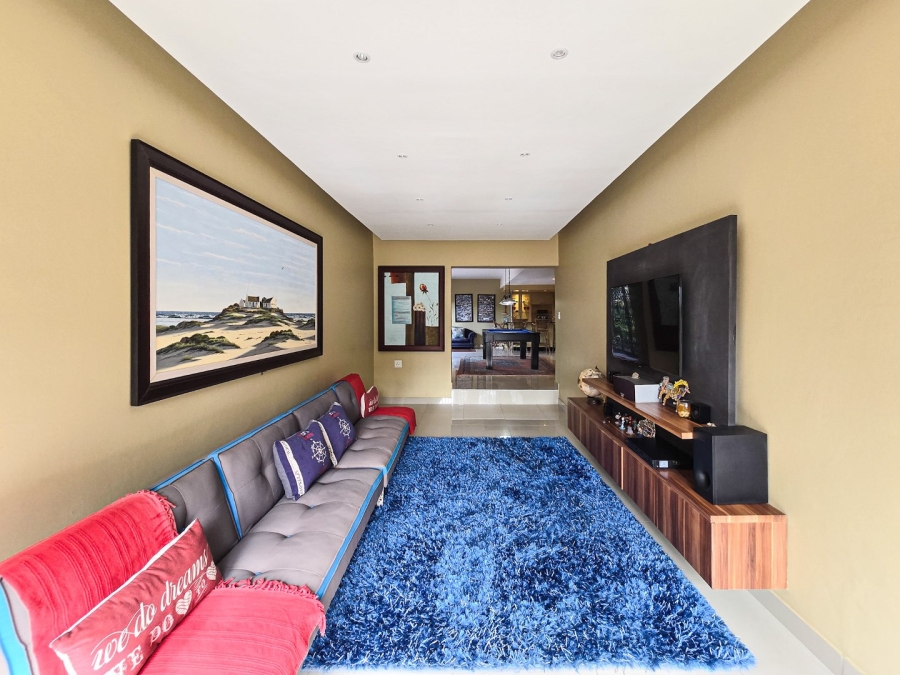 5 Bedroom Property for Sale in Shelly Beach KwaZulu-Natal