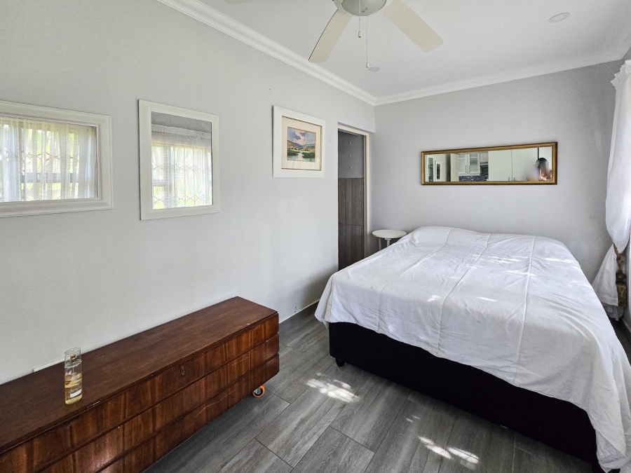 5 Bedroom Property for Sale in Shelly Beach KwaZulu-Natal