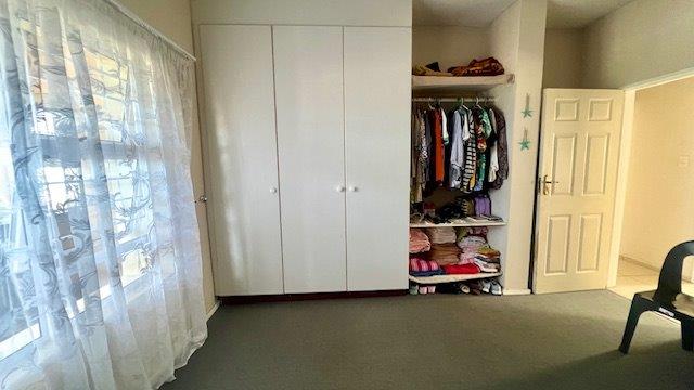 2 Bedroom Property for Sale in Uvongo KwaZulu-Natal