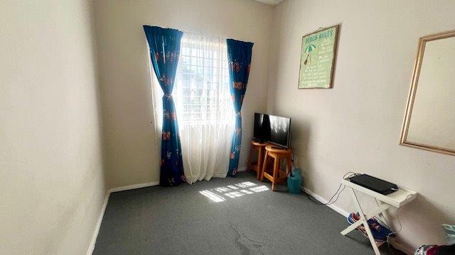 2 Bedroom Property for Sale in Uvongo KwaZulu-Natal
