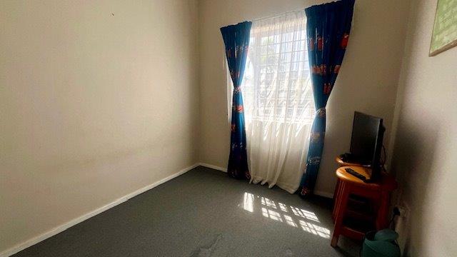 2 Bedroom Property for Sale in Uvongo KwaZulu-Natal