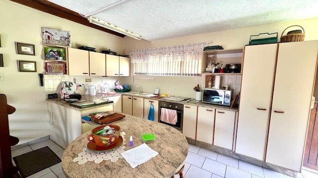 5 Bedroom Property for Sale in Manaba Beach KwaZulu-Natal