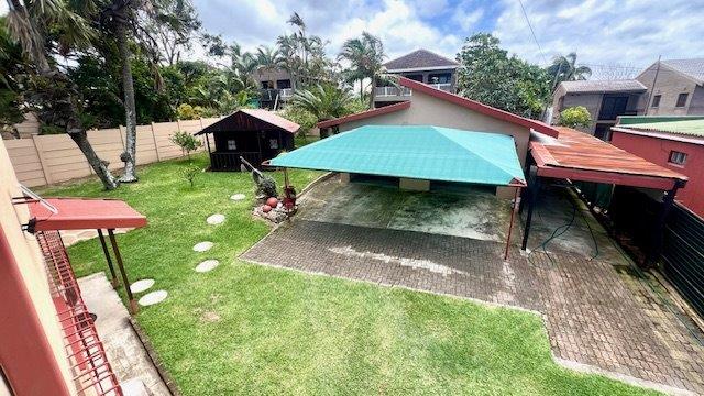 5 Bedroom Property for Sale in Manaba Beach KwaZulu-Natal