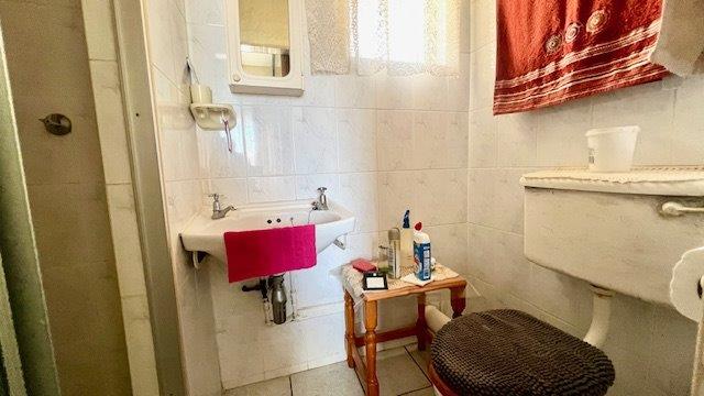 5 Bedroom Property for Sale in Manaba Beach KwaZulu-Natal