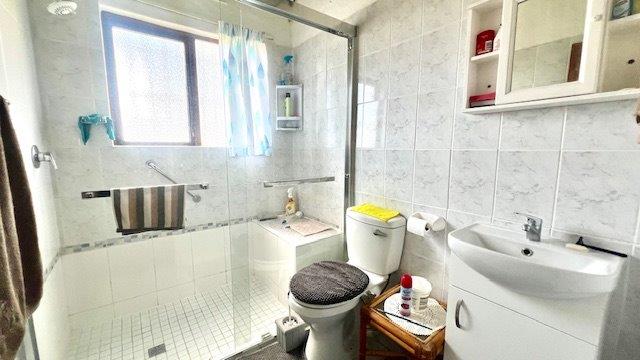 5 Bedroom Property for Sale in Manaba Beach KwaZulu-Natal