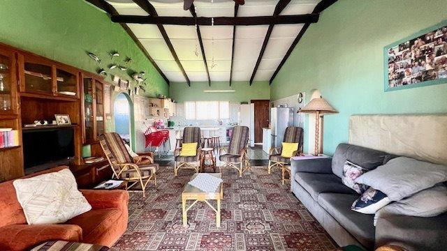 5 Bedroom Property for Sale in Manaba Beach KwaZulu-Natal