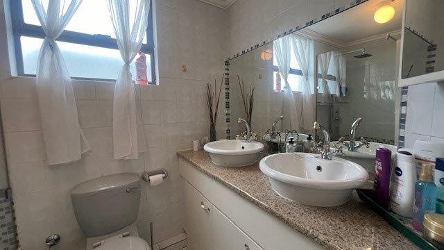 3 Bedroom Property for Sale in Manaba Beach KwaZulu-Natal