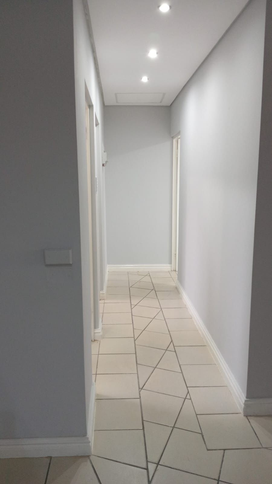 7 Bedroom Property for Sale in Oslo Beach KwaZulu-Natal