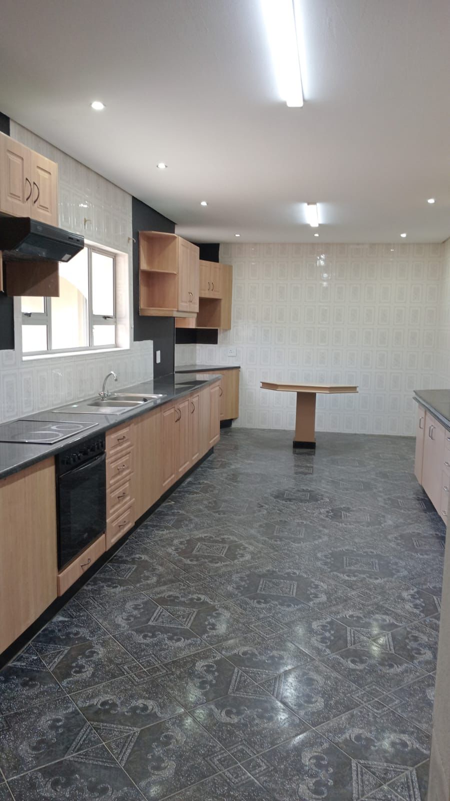 7 Bedroom Property for Sale in Oslo Beach KwaZulu-Natal