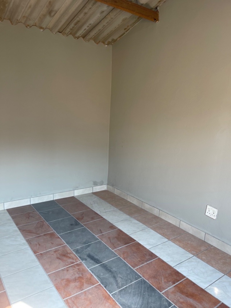 1 Bedroom Property for Sale in Umlazi M KwaZulu-Natal