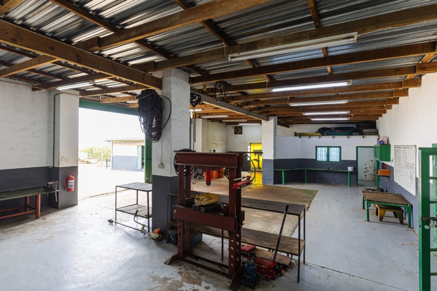 Commercial Property for Sale in Paddock KwaZulu-Natal