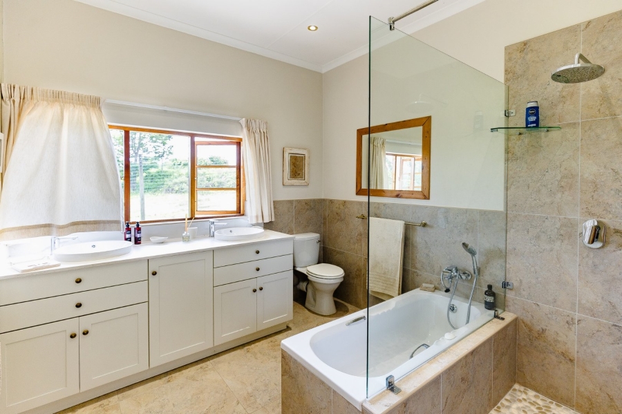 Commercial Property for Sale in Paddock KwaZulu-Natal