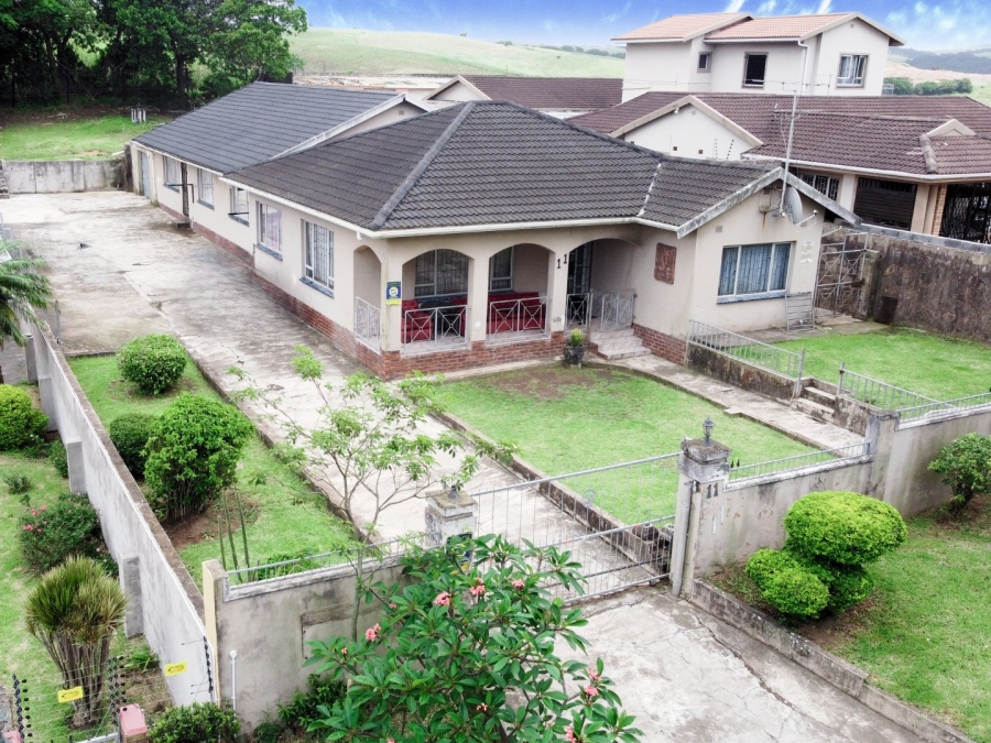 6 Bedroom Property for Sale in Highridge KwaZulu-Natal