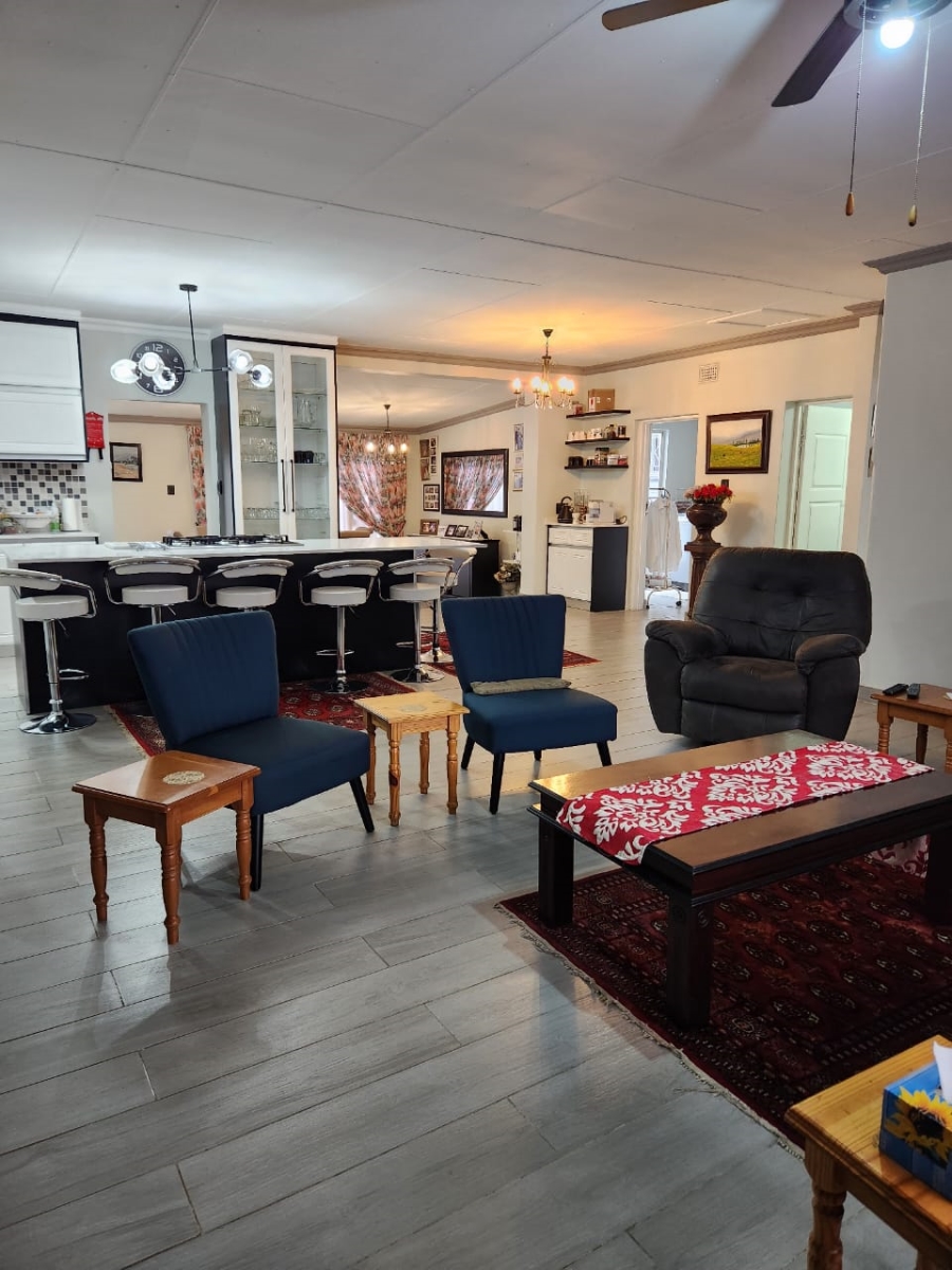 6 Bedroom Property for Sale in Newcastle KwaZulu-Natal