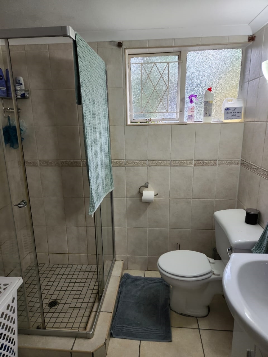 6 Bedroom Property for Sale in Newcastle KwaZulu-Natal