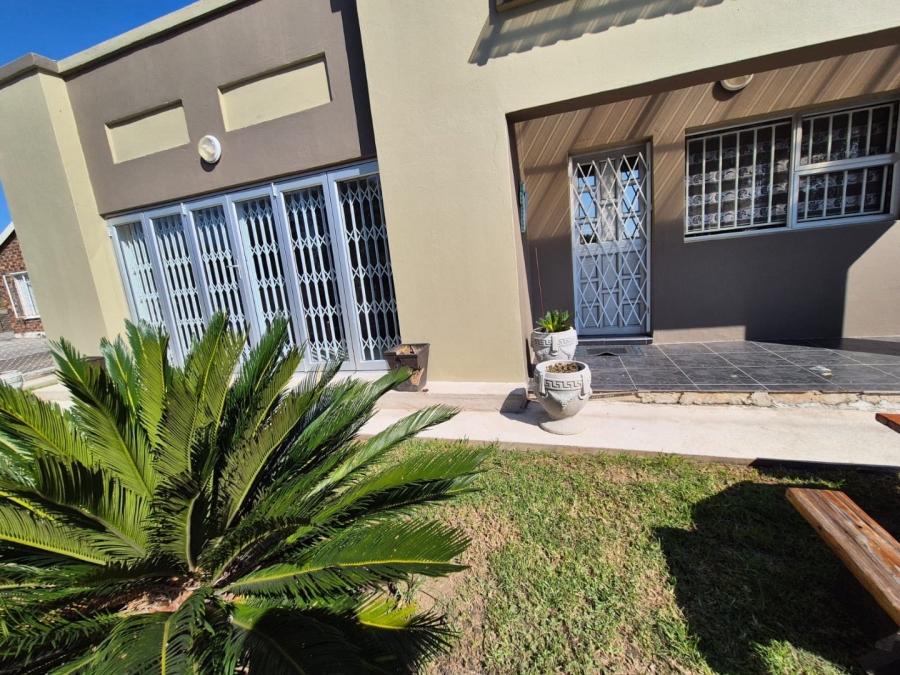 3 Bedroom Property for Sale in Fernwood KwaZulu-Natal