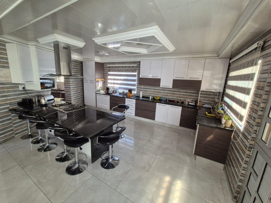 3 Bedroom Property for Sale in Fernwood KwaZulu-Natal
