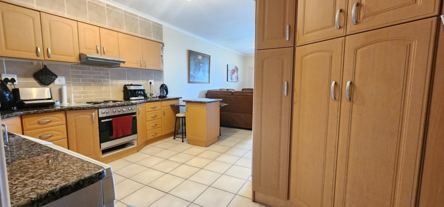 2 Bedroom Property for Sale in Hibberdene KwaZulu-Natal