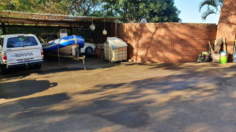 3 Bedroom Property for Sale in Freeland Park KwaZulu-Natal