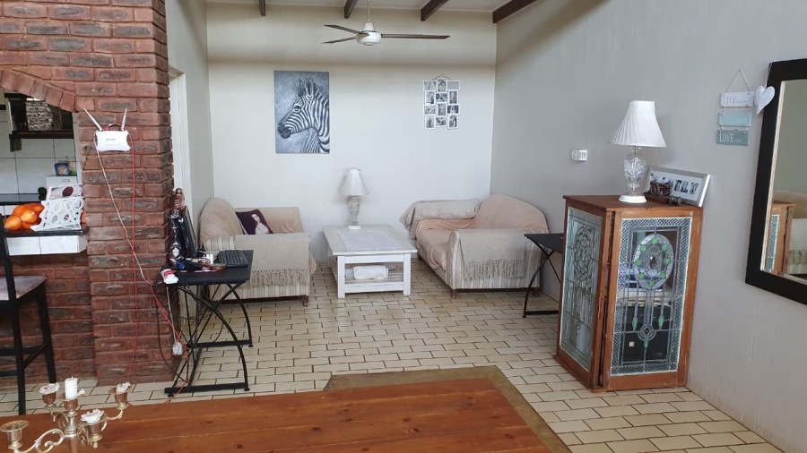 3 Bedroom Property for Sale in Freeland Park KwaZulu-Natal