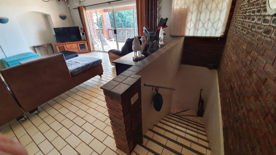 3 Bedroom Property for Sale in Freeland Park KwaZulu-Natal