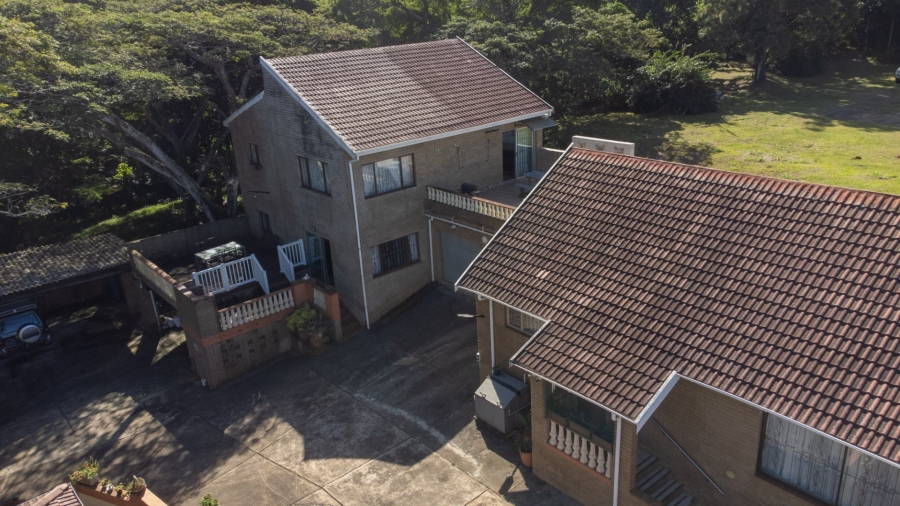 6 Bedroom Property for Sale in Southport KwaZulu-Natal