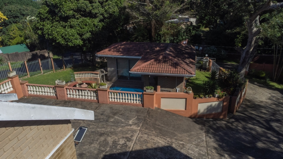6 Bedroom Property for Sale in Southport KwaZulu-Natal