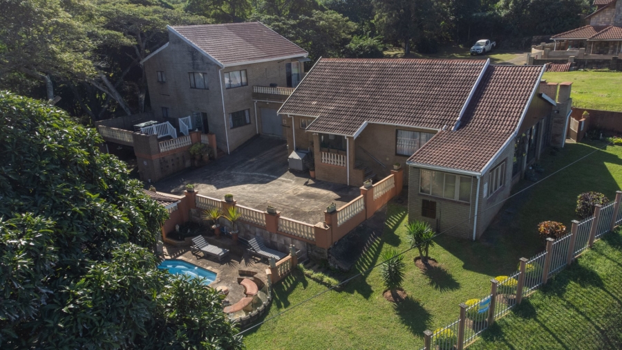 6 Bedroom Property for Sale in Southport KwaZulu-Natal