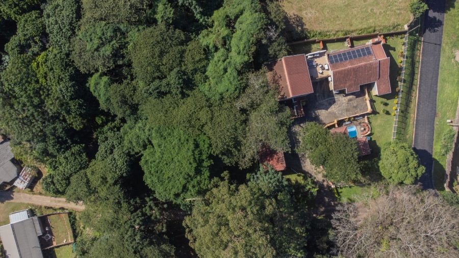 6 Bedroom Property for Sale in Southport KwaZulu-Natal
