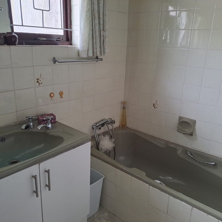 3 Bedroom Property for Sale in Scottburgh South KwaZulu-Natal